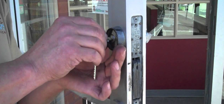 commercial door lock repair Santa Clarita